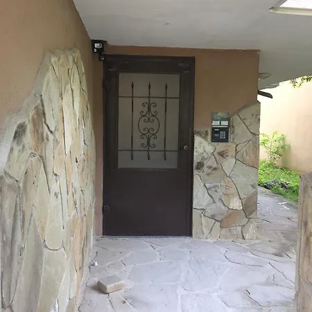 Apartman Under The Walnut Tree *