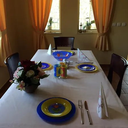 Apartman Under The Walnut Tree *