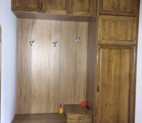 Апартамент Under The Walnut Tree *