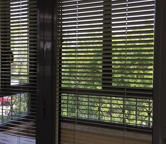 Апартамент Under The Walnut Tree *